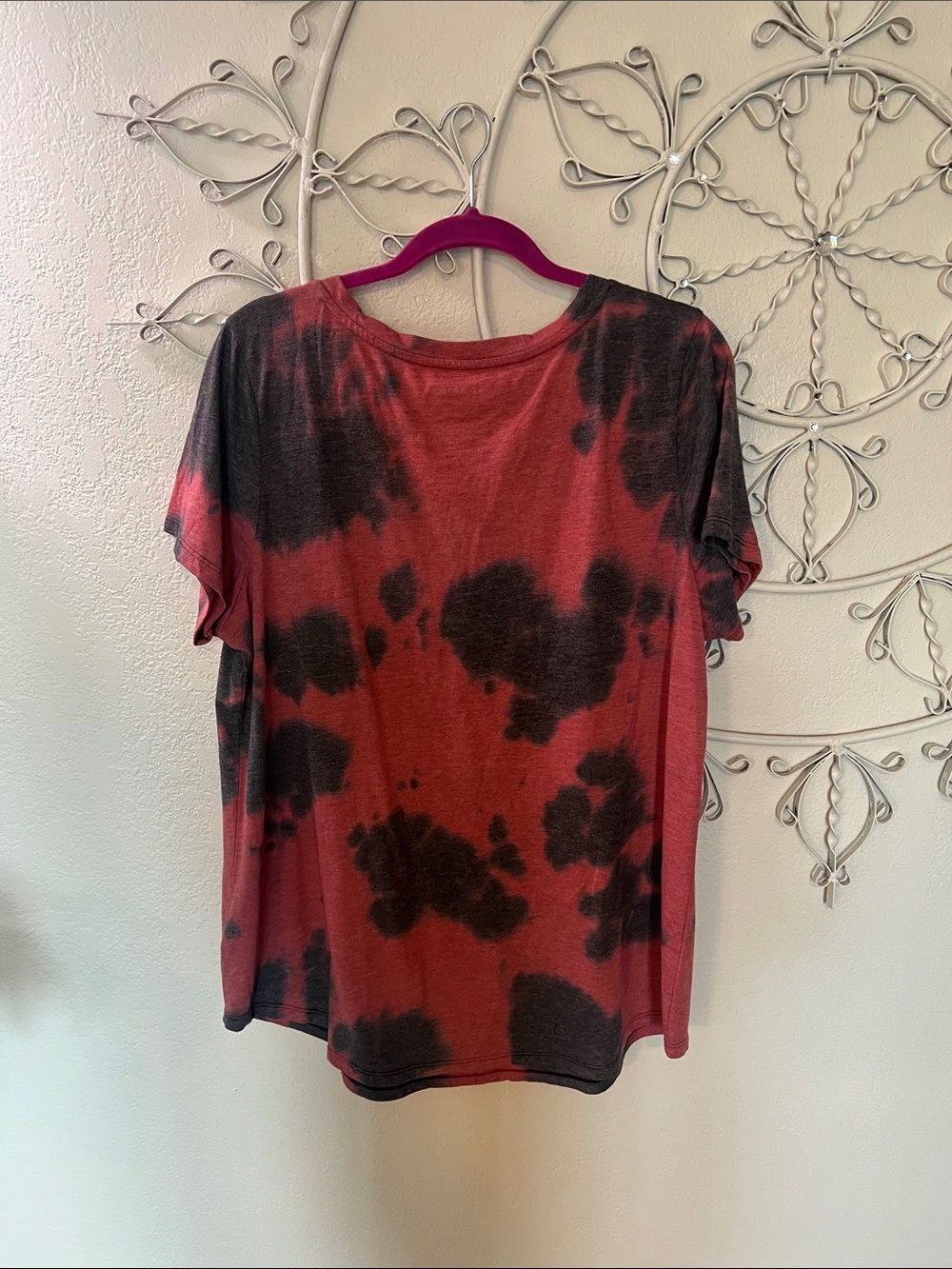 Torrid size 1 Halloween t-shirt - Picture 3 of 3